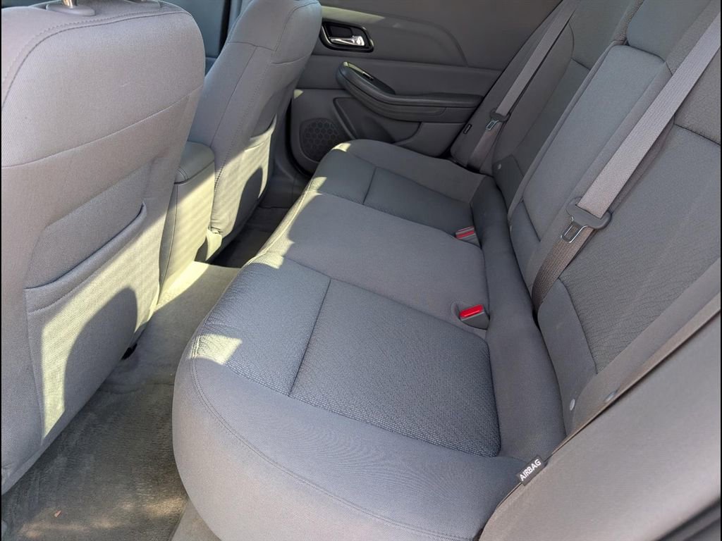 Used 2015 Chevrolet Malibu LS FWD image 13