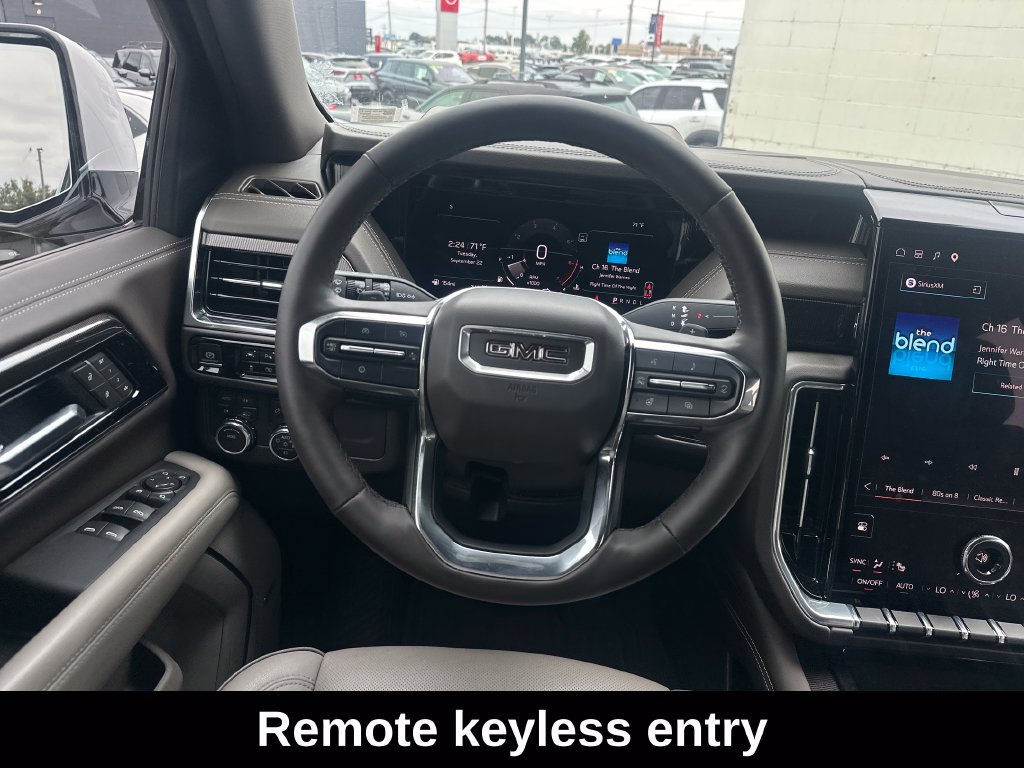 Used 2025 GMC Yukon Elevation AWD/4WD image 17