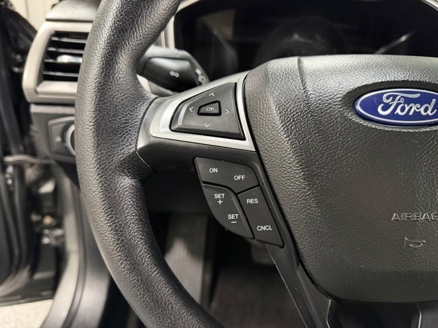 Used 2018 Ford Fusion S image 15
