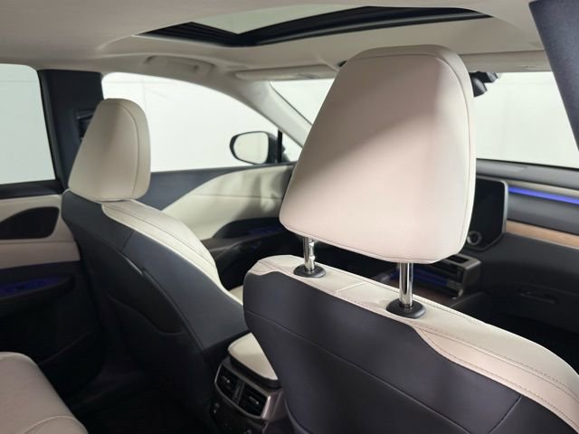 Used 2025 Lexus RX 350 Premium Plus w/ Convenience Package image 28