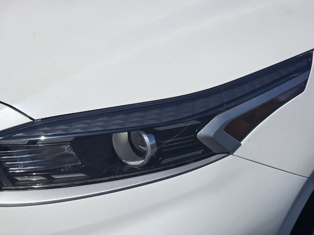 Used 2023 Kia Forte LXS w/ LXS Technology Package FWD image 18