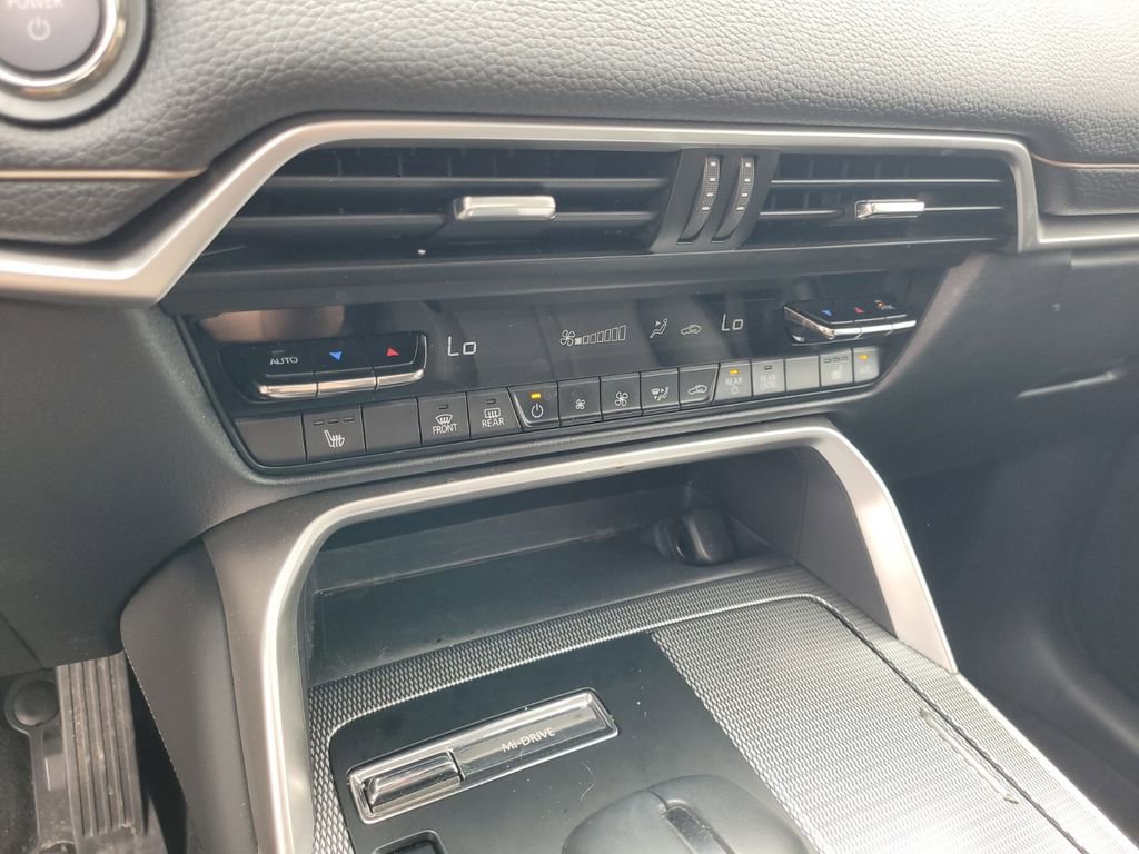 Certified 2024 MAZDA CX-90 Plug-In Hybrid w/ Preferred AWD/4WD image 27