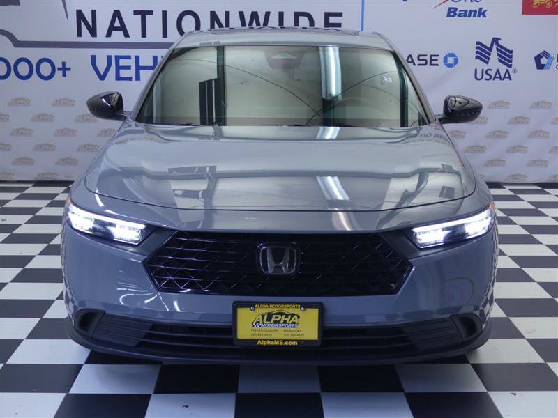 Used 2024 Honda Accord Sport image 2