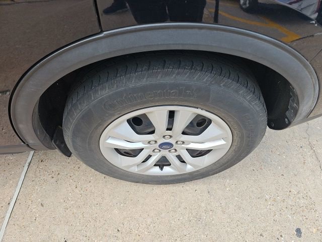 Used 2021 Ford Escape S FWD image 3