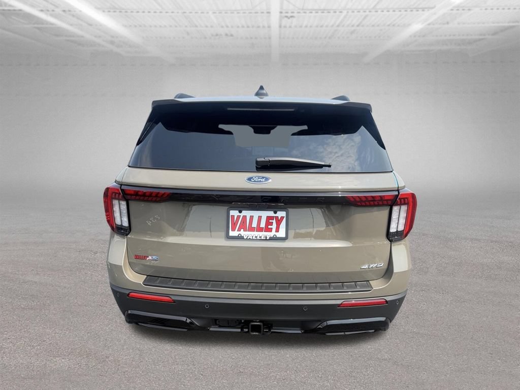 New 2026 Ford Explorer ST-Line AWD/4WD image 4