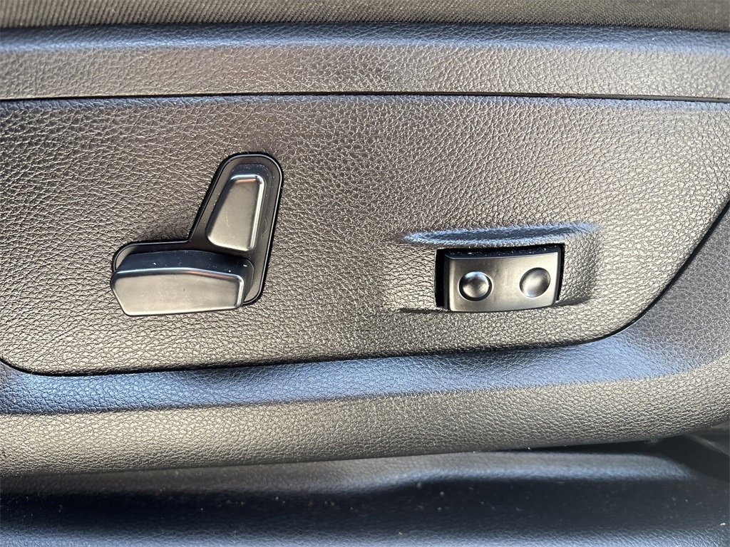 Used 2023 RAM 2500 Laramie image 13