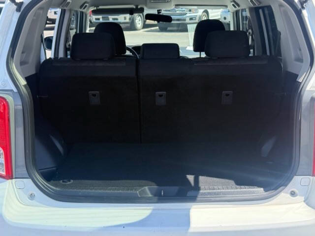 Used 2014 Scion xB FWD image 16