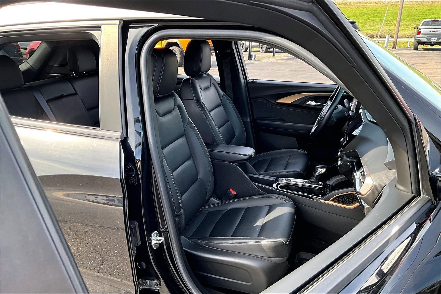 Used 2021 Chevrolet TrailBlazer ACTIV w/ Technology Package image 7