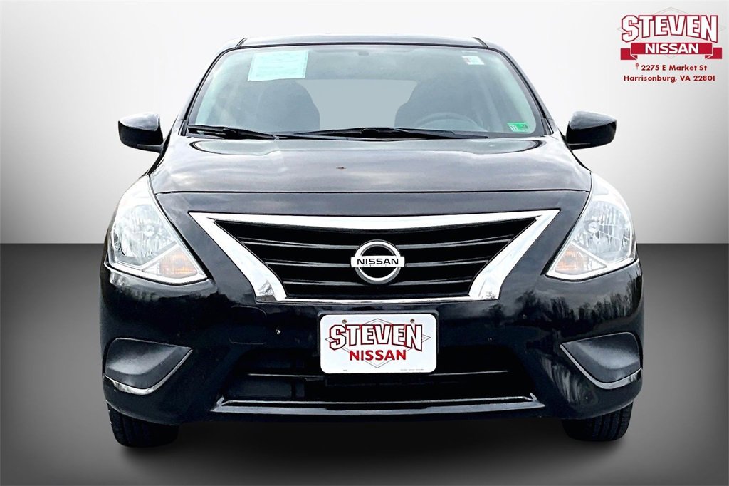 Used 2017 Nissan Versa S Plus image 2