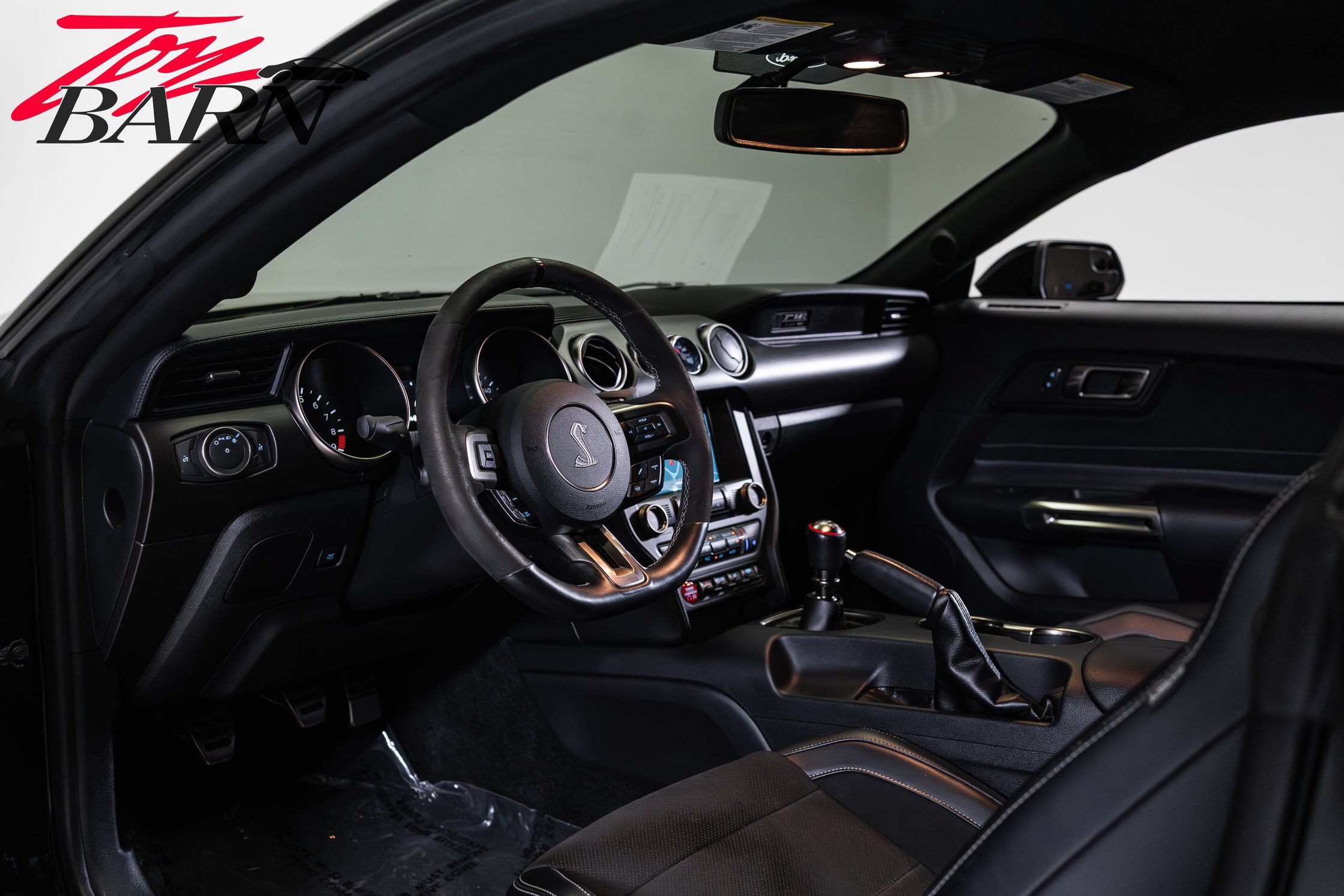 Used 2016 Ford Mustang Shelby GT350 w/ Technology Package RWD image 38