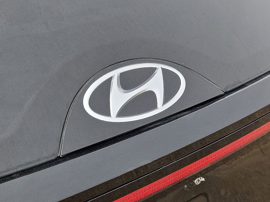 Used 2023 Hyundai Tucson Limited image 13