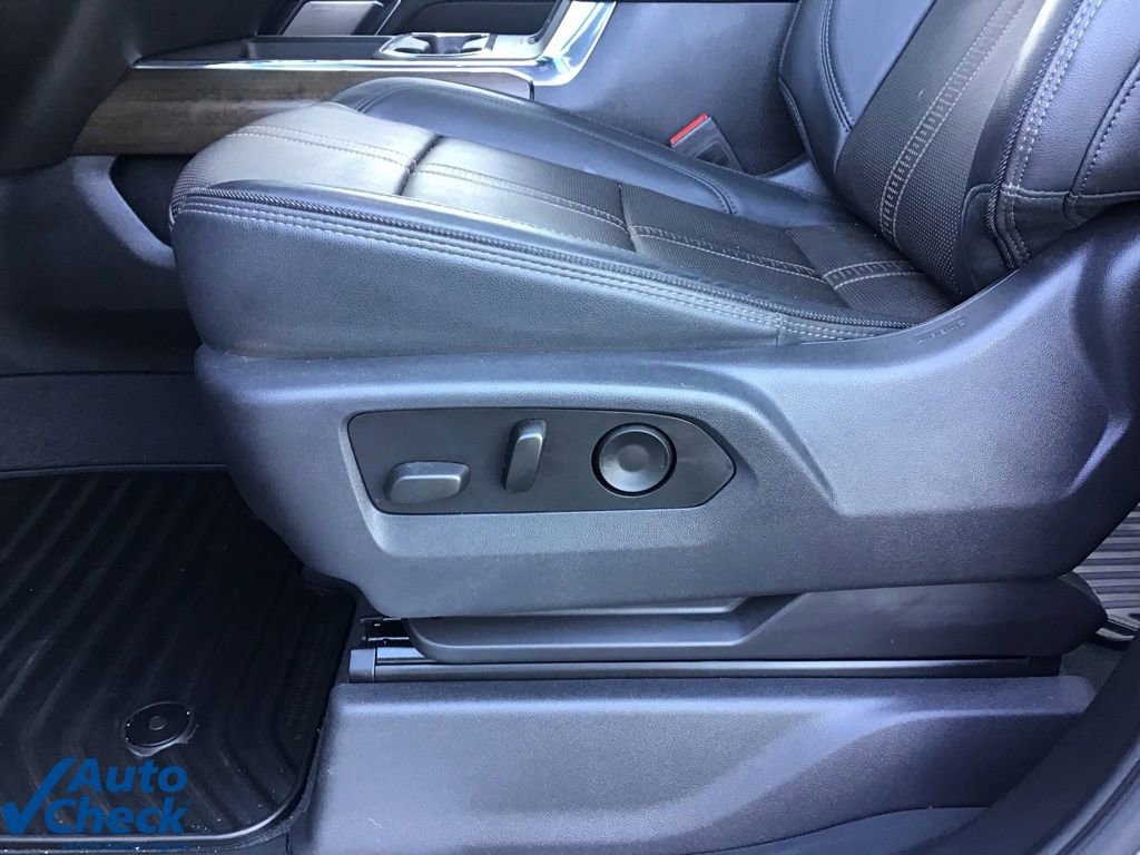 Used 2025 Chevrolet Silverado 3500 High Country w/ High Country Premium Package image 8