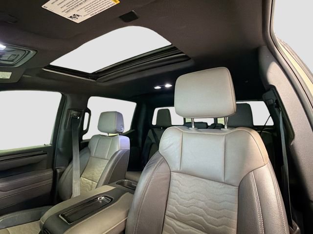 Used 2022 Chevrolet Silverado 1500 ZR2 w/ Technology Package image 21