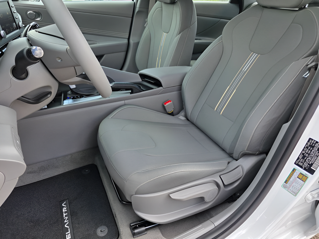 New 2026 Hyundai Elantra Sport w/ Cargo Package FWD image 13