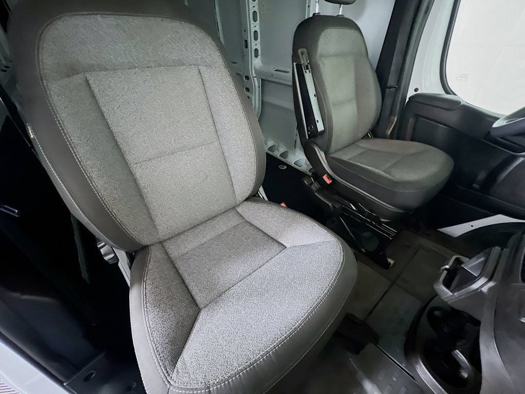 Used 2024 RAM ProMaster 2500 w/ Convenience Group FWD image 25