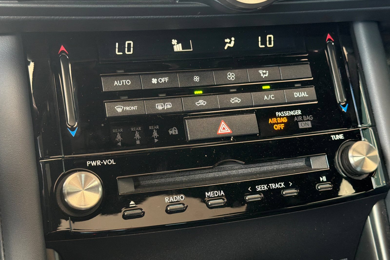 Used 2022 Lexus IS 350 F Sport w/ Navigation Package RWD image 23