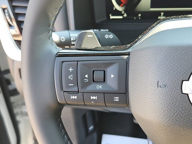 New 2026 Nissan Rogue Platinum image 17