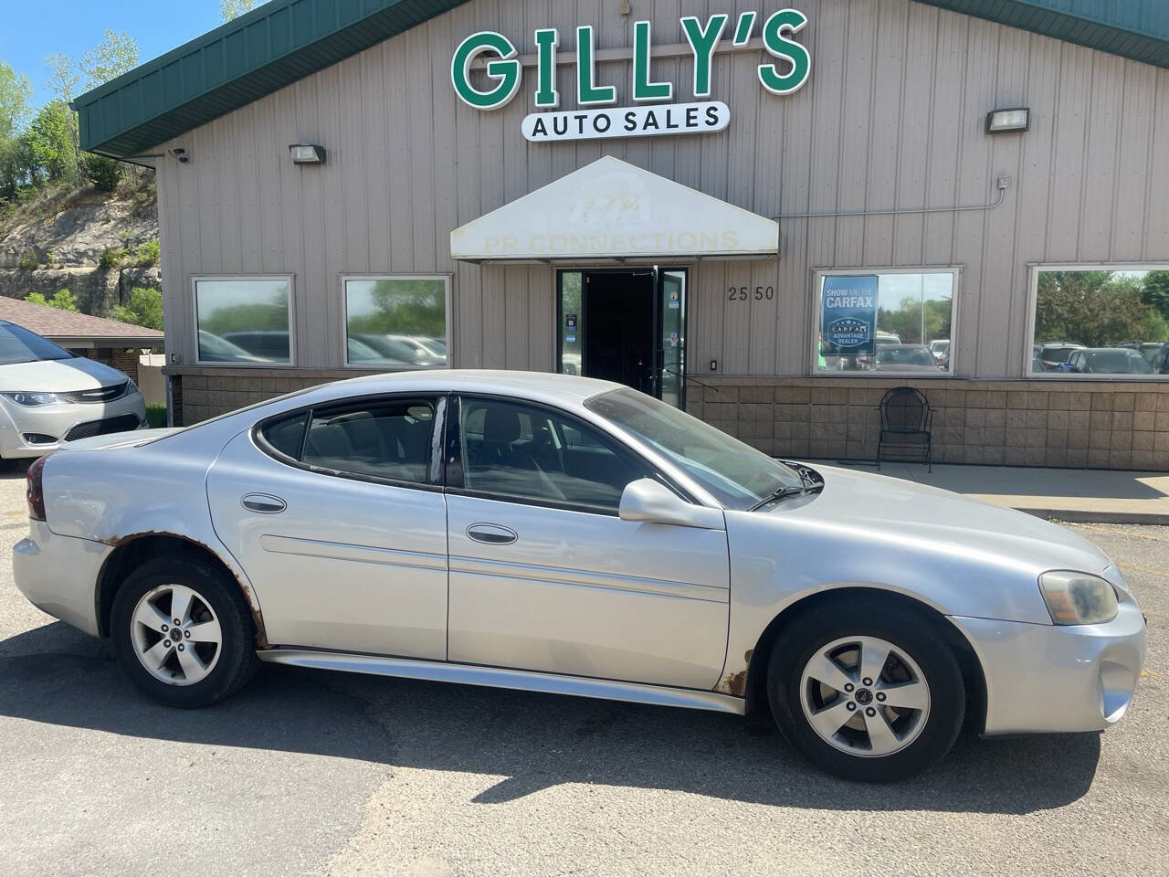 Used 2006 Pontiac Grand Prix image 1