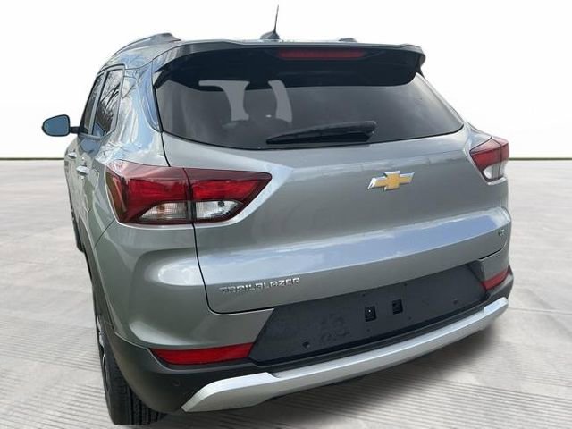 Used 2025 Chevrolet TrailBlazer LT w/ LT Cold Weather Package image 9