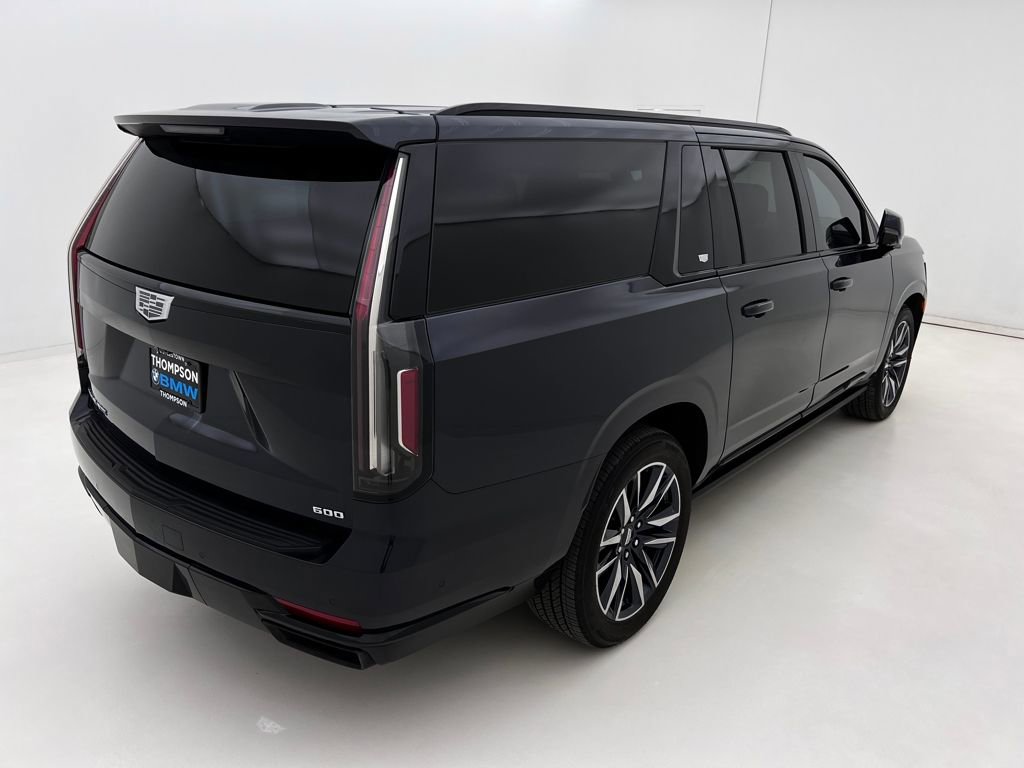 Used 2023 Cadillac Escalade ESV Sport Platinum image 7