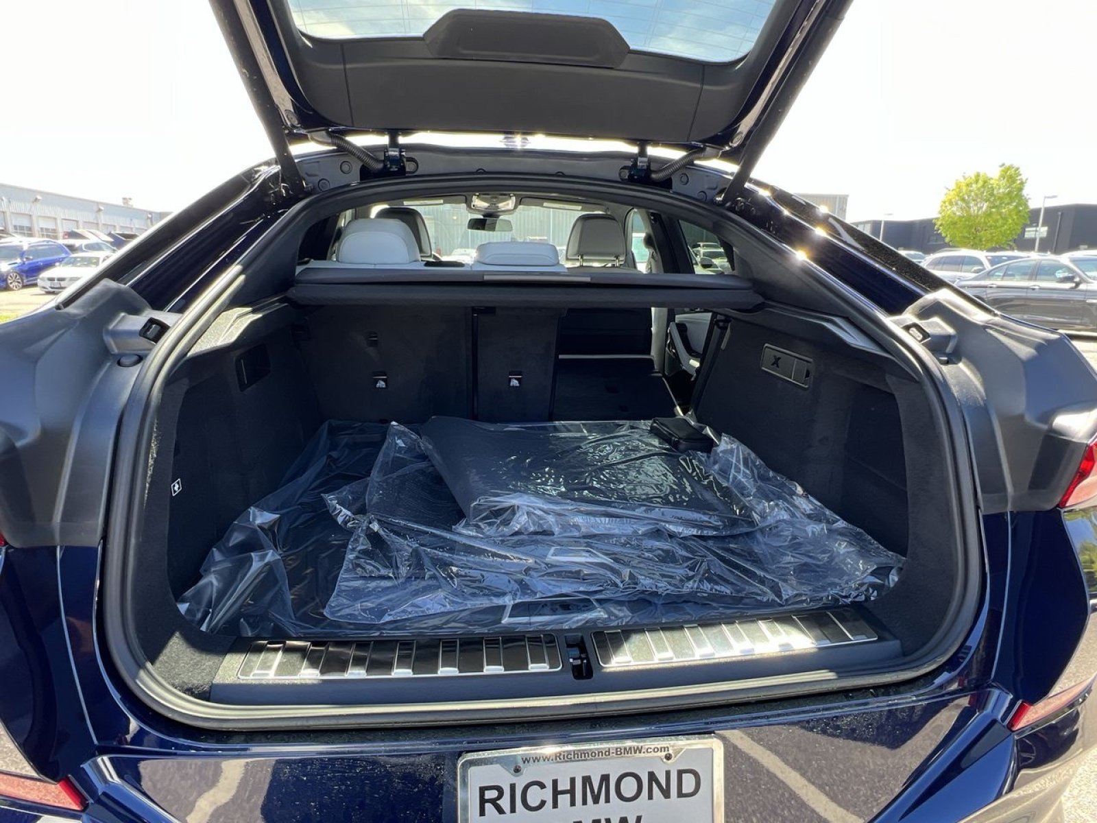 New 2026 BMW X6 xDrive40i AWD/4WD image 24