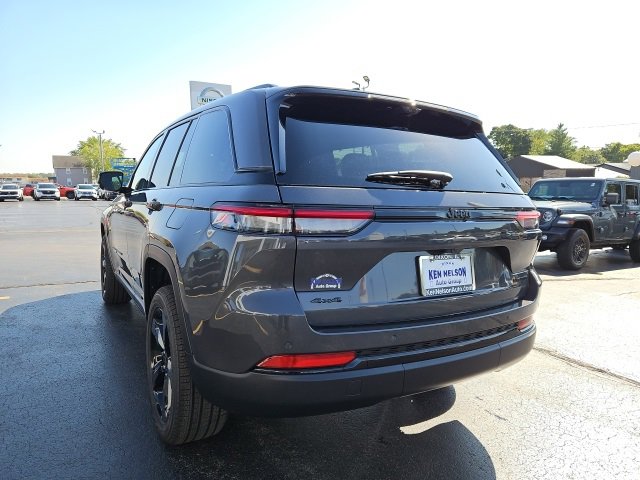 New 2025 Jeep Grand Cherokee Limited w/ Luxury Tech Group II image 7