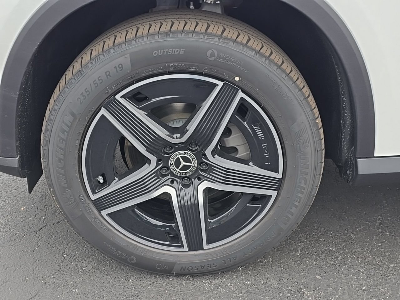New 2026 Mercedes-Benz GLC 300 4MATIC image 9