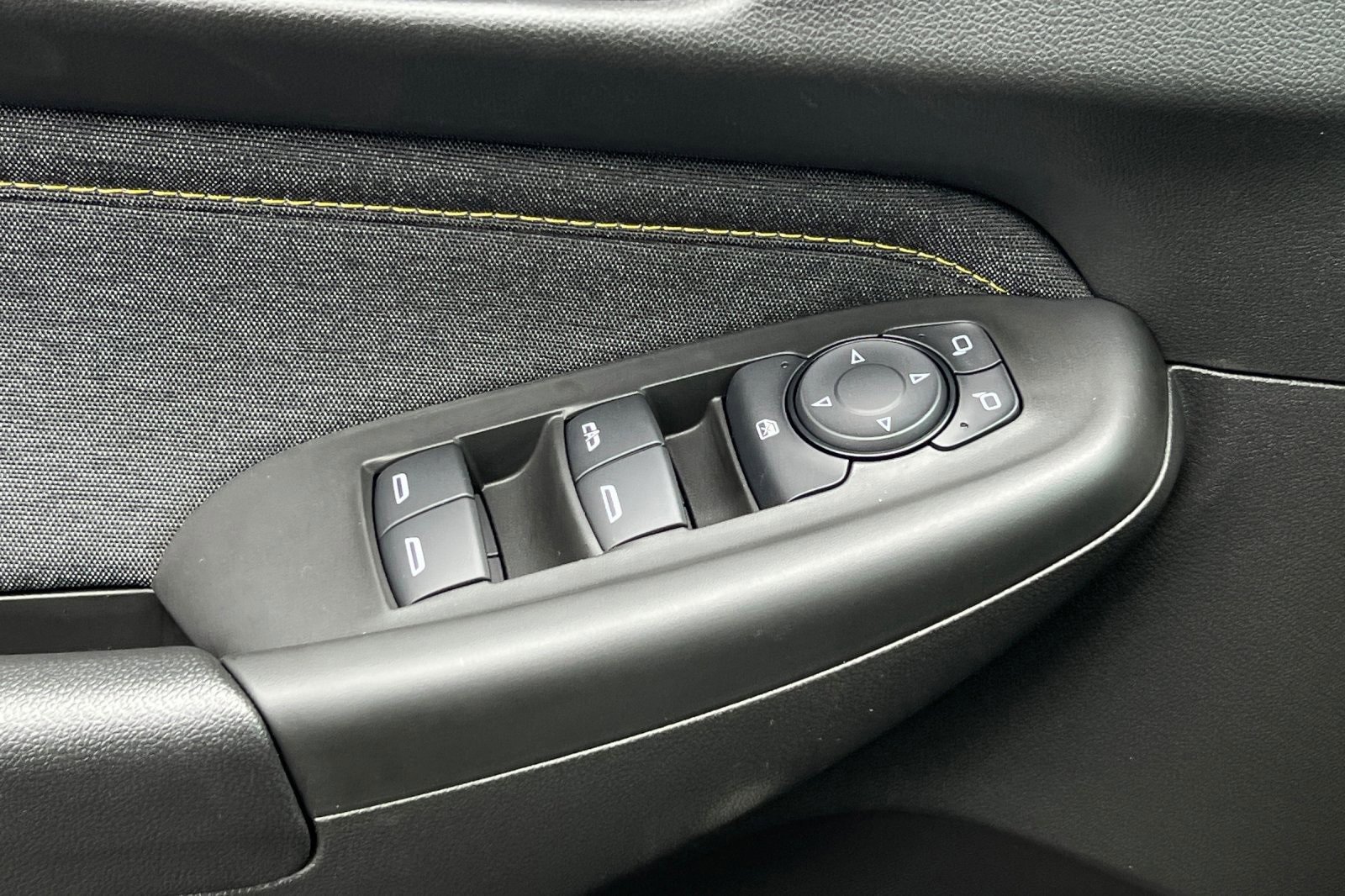 New 2025 Chevrolet TrailBlazer ACTIV w/ Convenience Package image 12