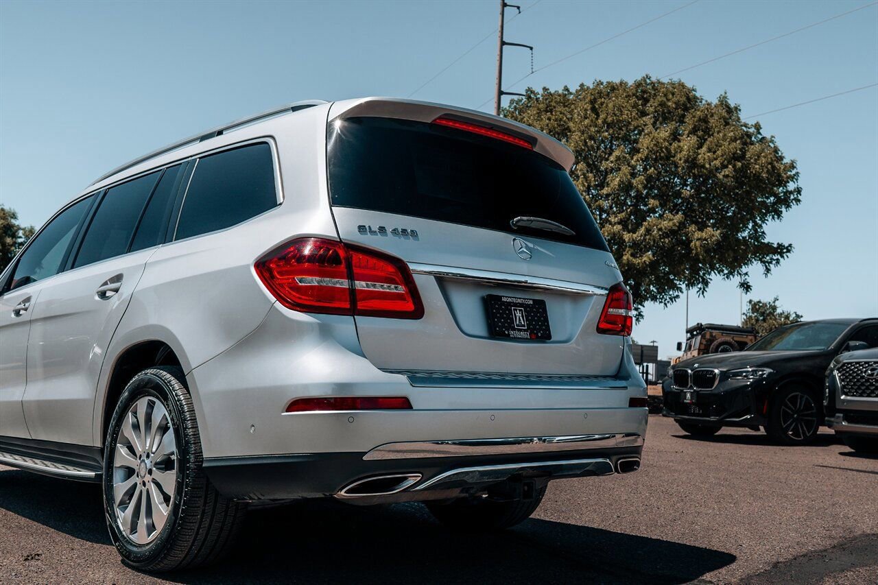 Used 2017 Mercedes-Benz GLS 450 4MATIC image 13