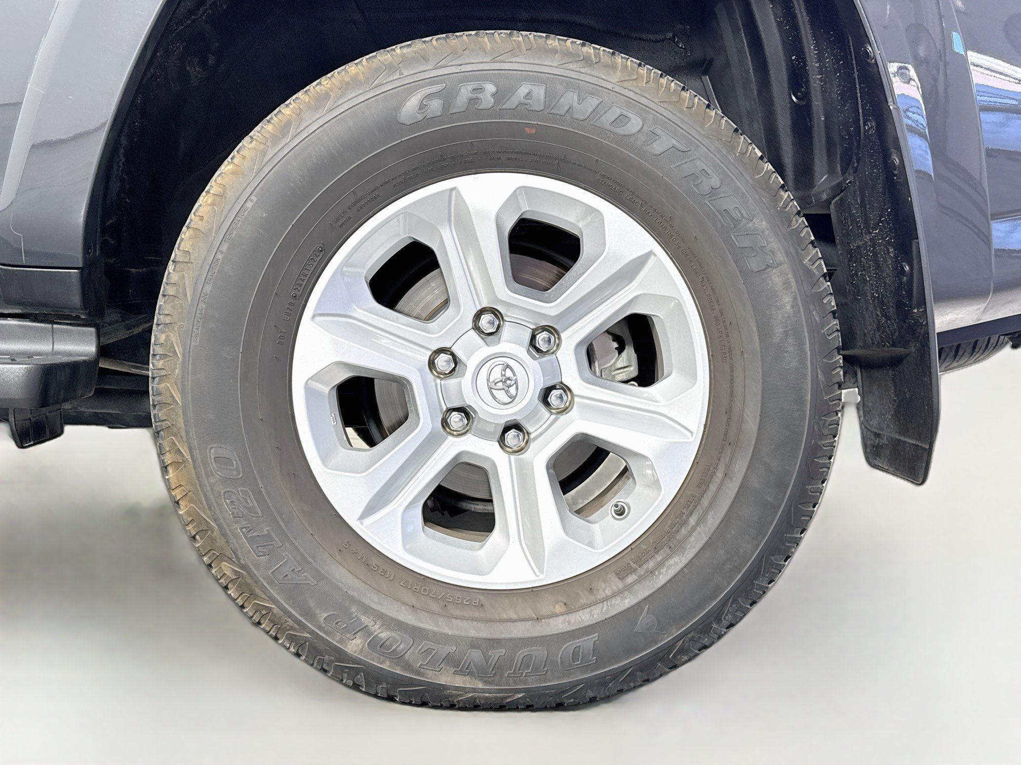 Certified 2024 Toyota 4Runner SR5 Premium AWD/4WD image 32