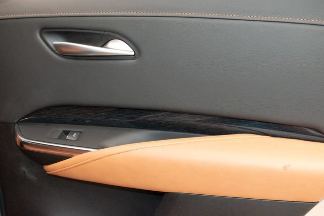 Certified 2025 Cadillac XT4 Sport AWD/4WD image 13