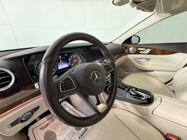 Used 2017 Mercedes-Benz E 300 4MATIC image 6