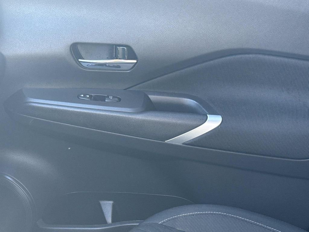 Certified 2024 Nissan Kicks SV image 19