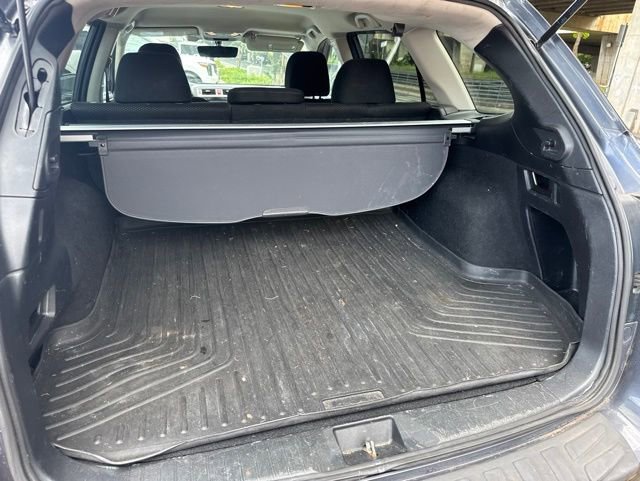 Used 2017 Subaru Outback 2.5i Premium AWD/4WD image 18