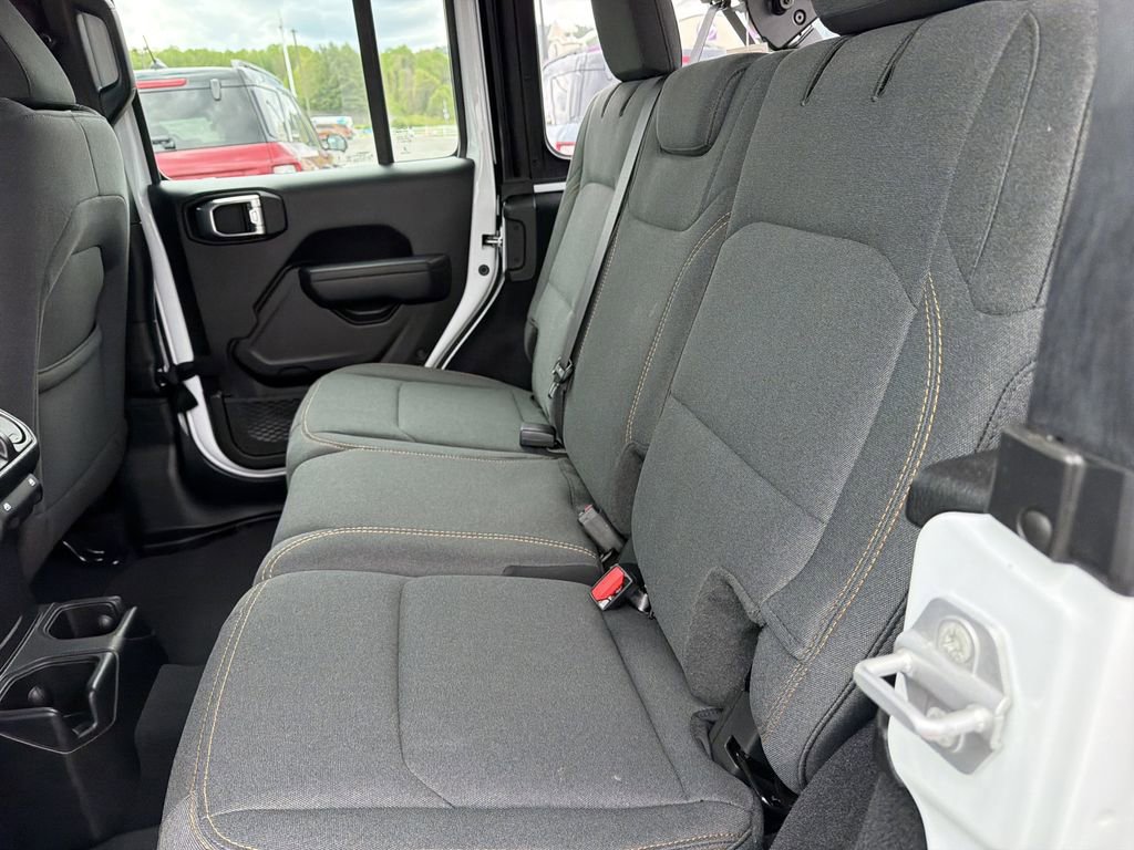 Used 2026 Jeep Wrangler Unlimited Sport AWD/4WD image 13