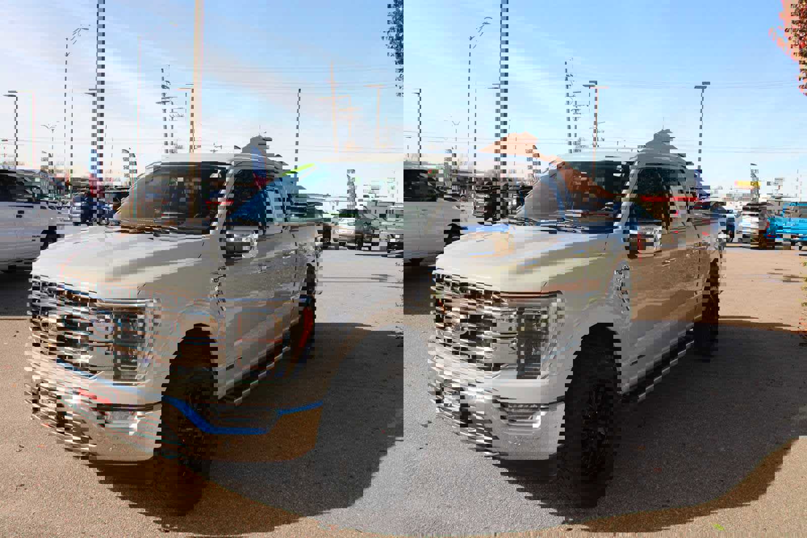 Used 2023 Ford F150 Lariat w/ Equipment Group 502A High image 7