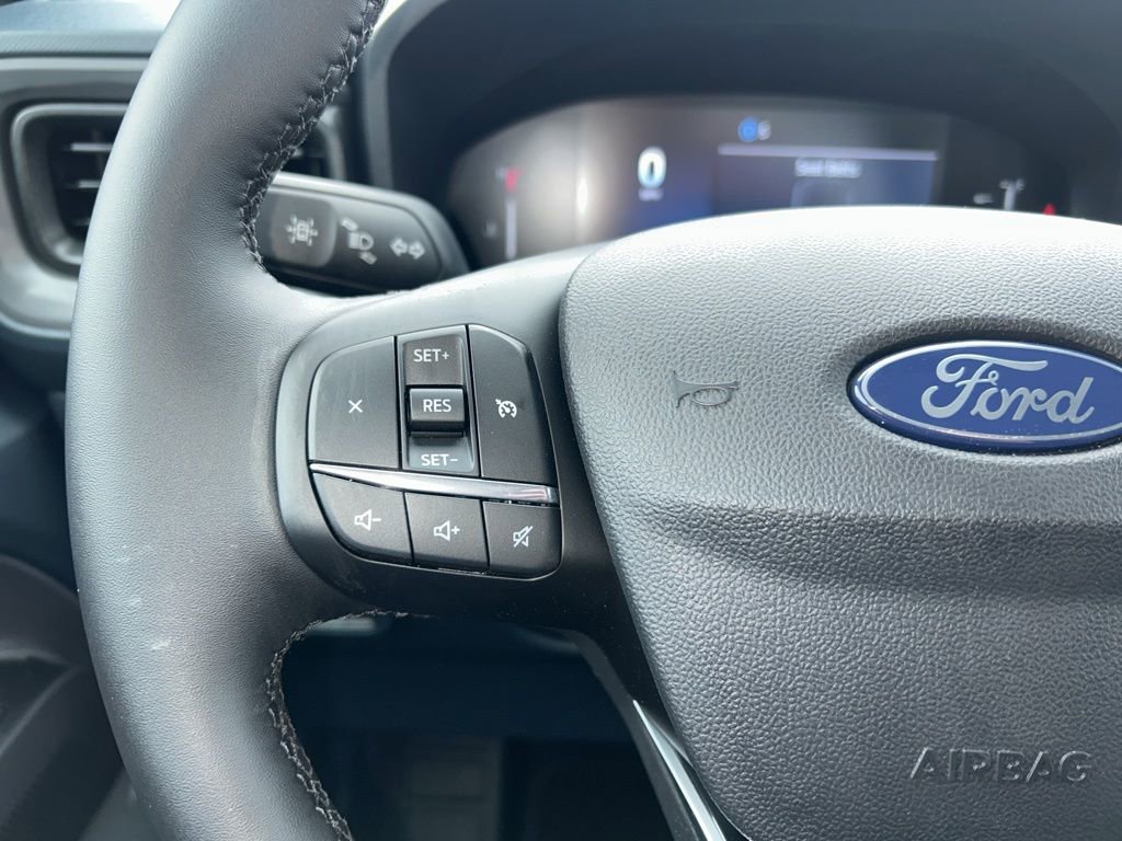 New 2025 Ford Maverick XLT w/ XLT Luxury Package image 29