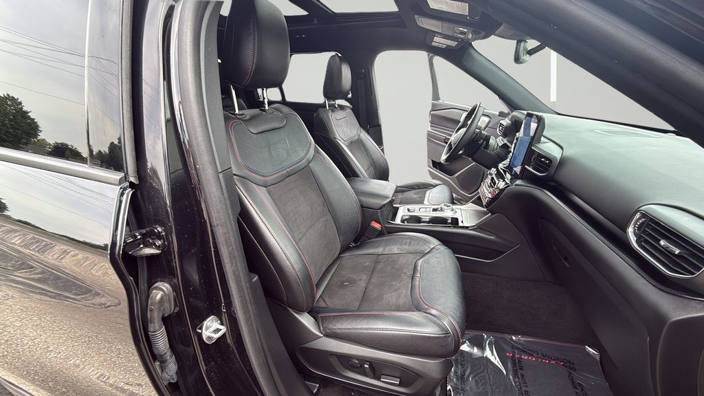 Certified 2023 Ford Explorer ST w/ Technology Package AWD/4WD image 29