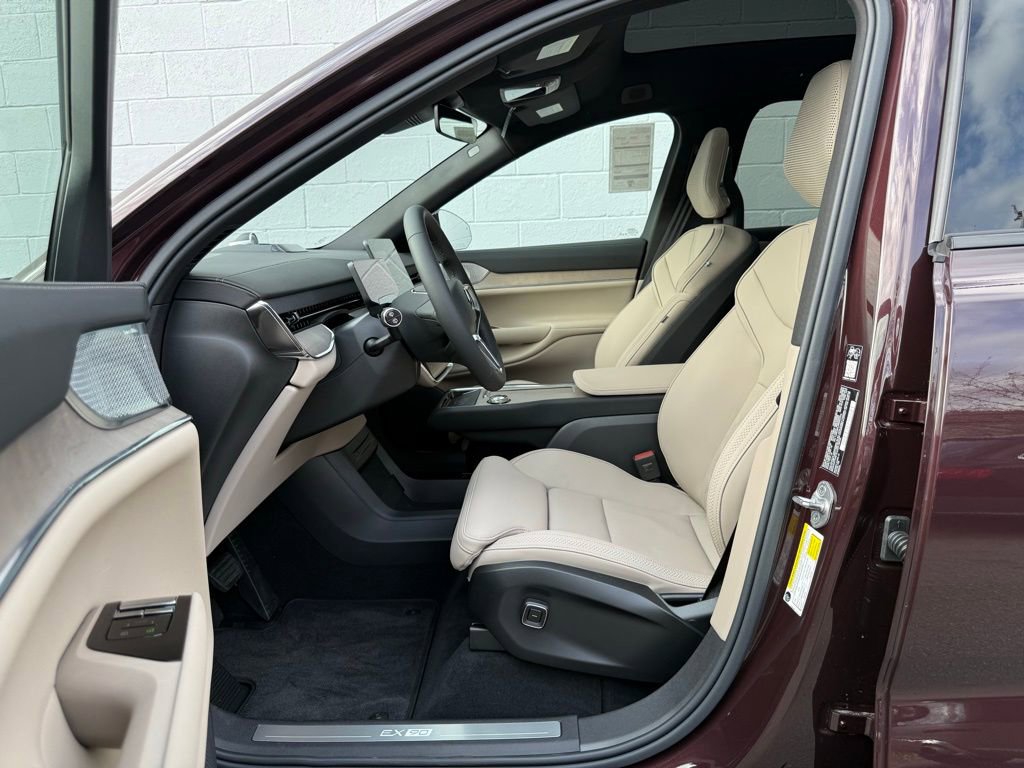 New 2025 Volvo EX90 Ultra AWD/4WD image 10