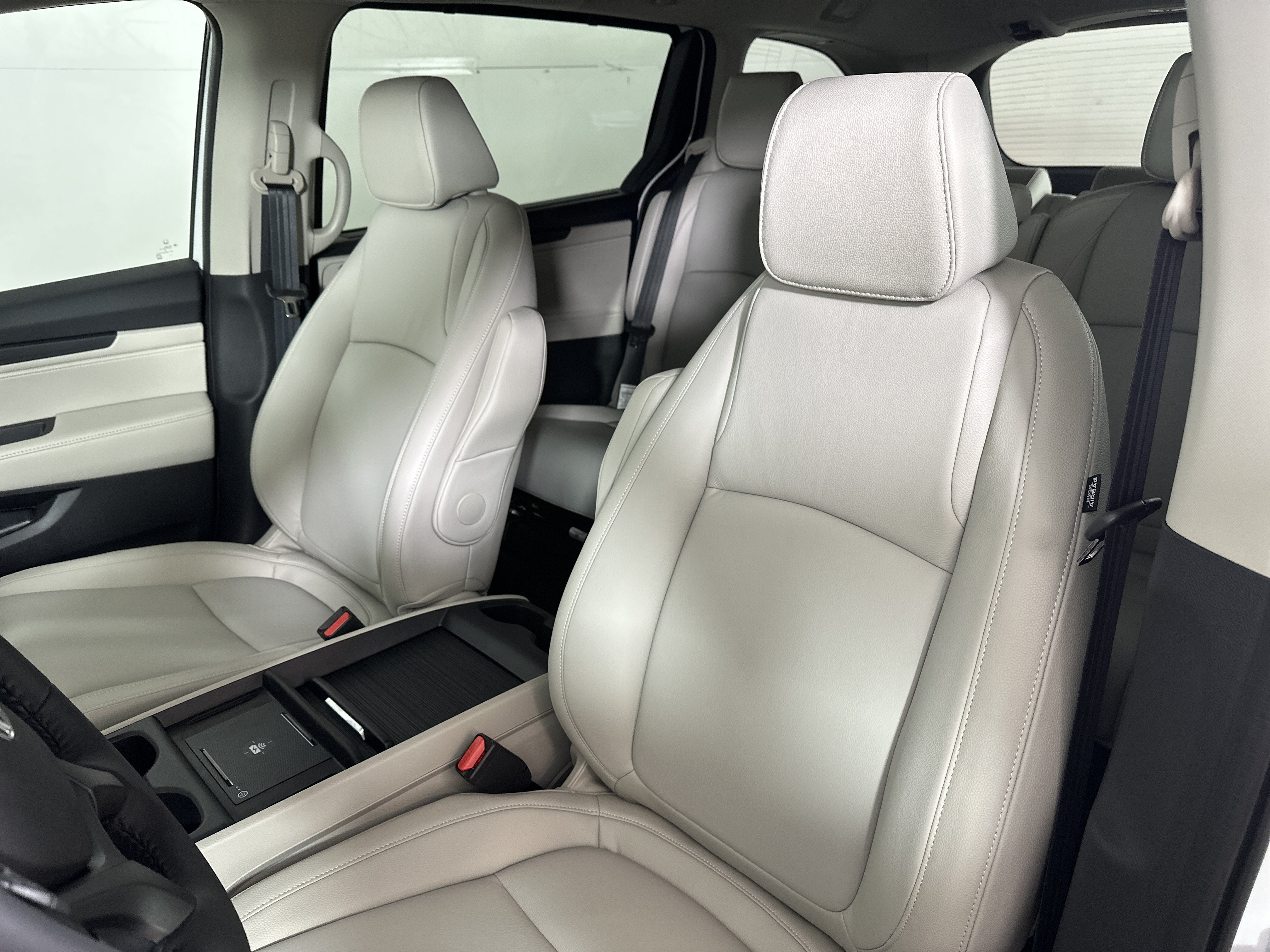 New 2026 Honda Odyssey EX-L image 11
