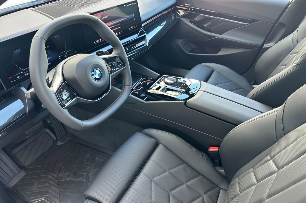 New 2026 BMW 530i RWD image 9