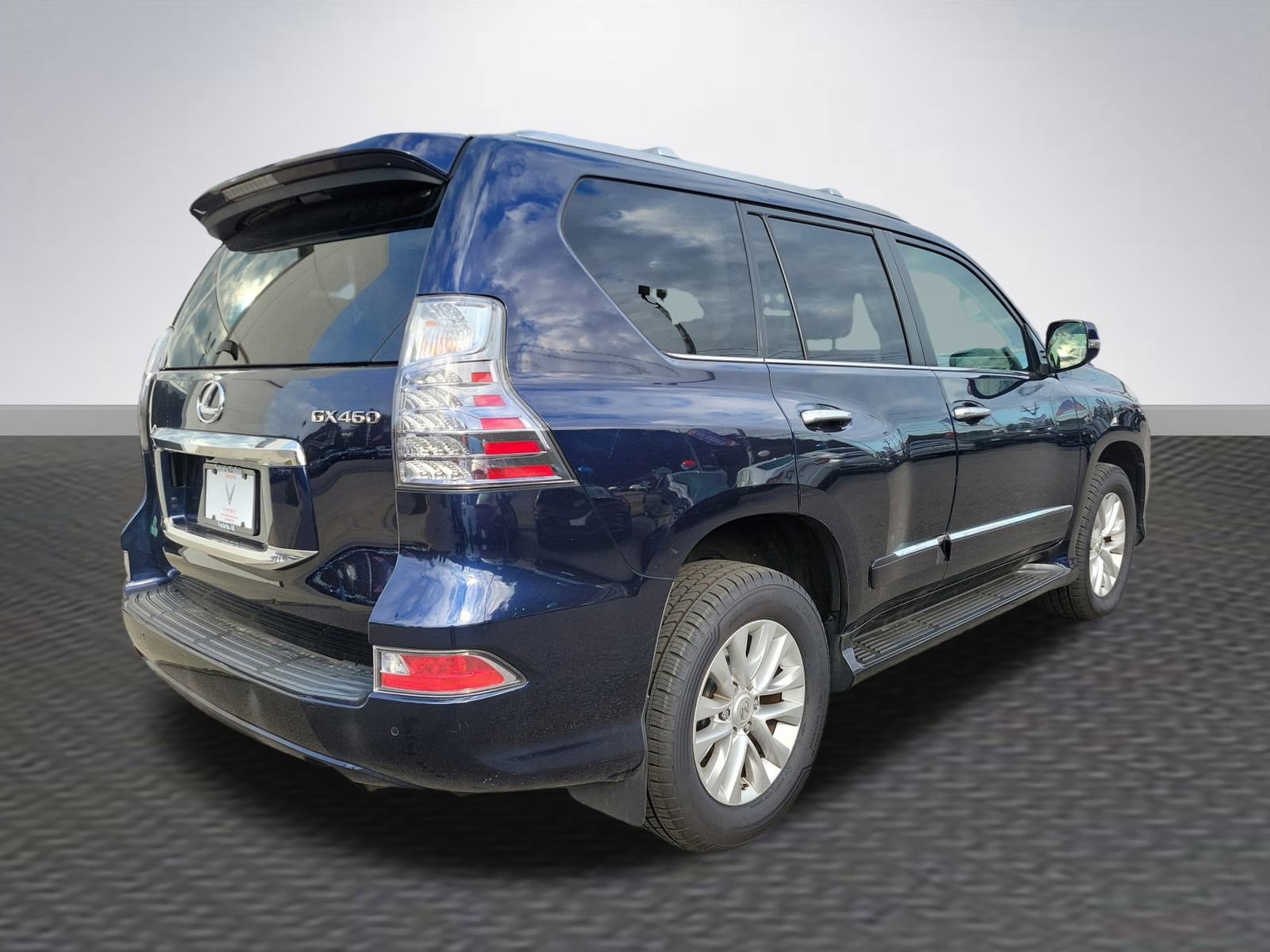Used 2019 Lexus GX 460 image 5