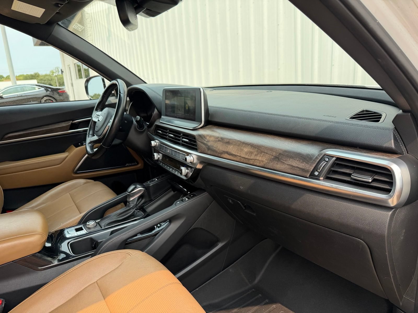 Used 2020 Kia Telluride SX FWD image 19