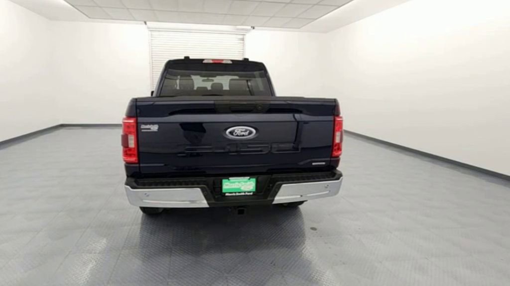 Used 2022 Ford F150 XLT w/ Trailer Tow Package image 7