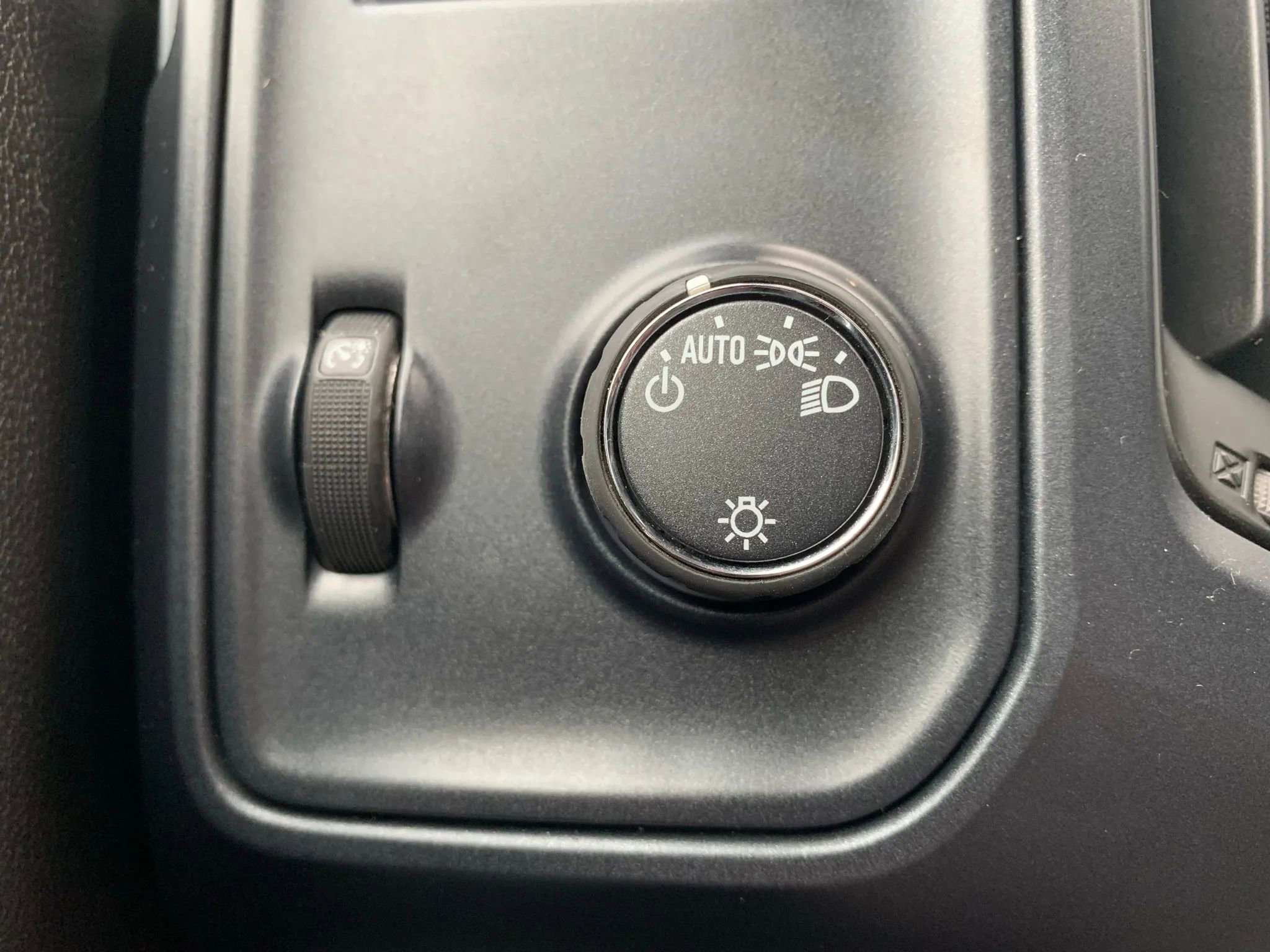 Used 2016 Chevrolet Silverado 1500 W/T w/ WT Fleet Convenience Package image 16