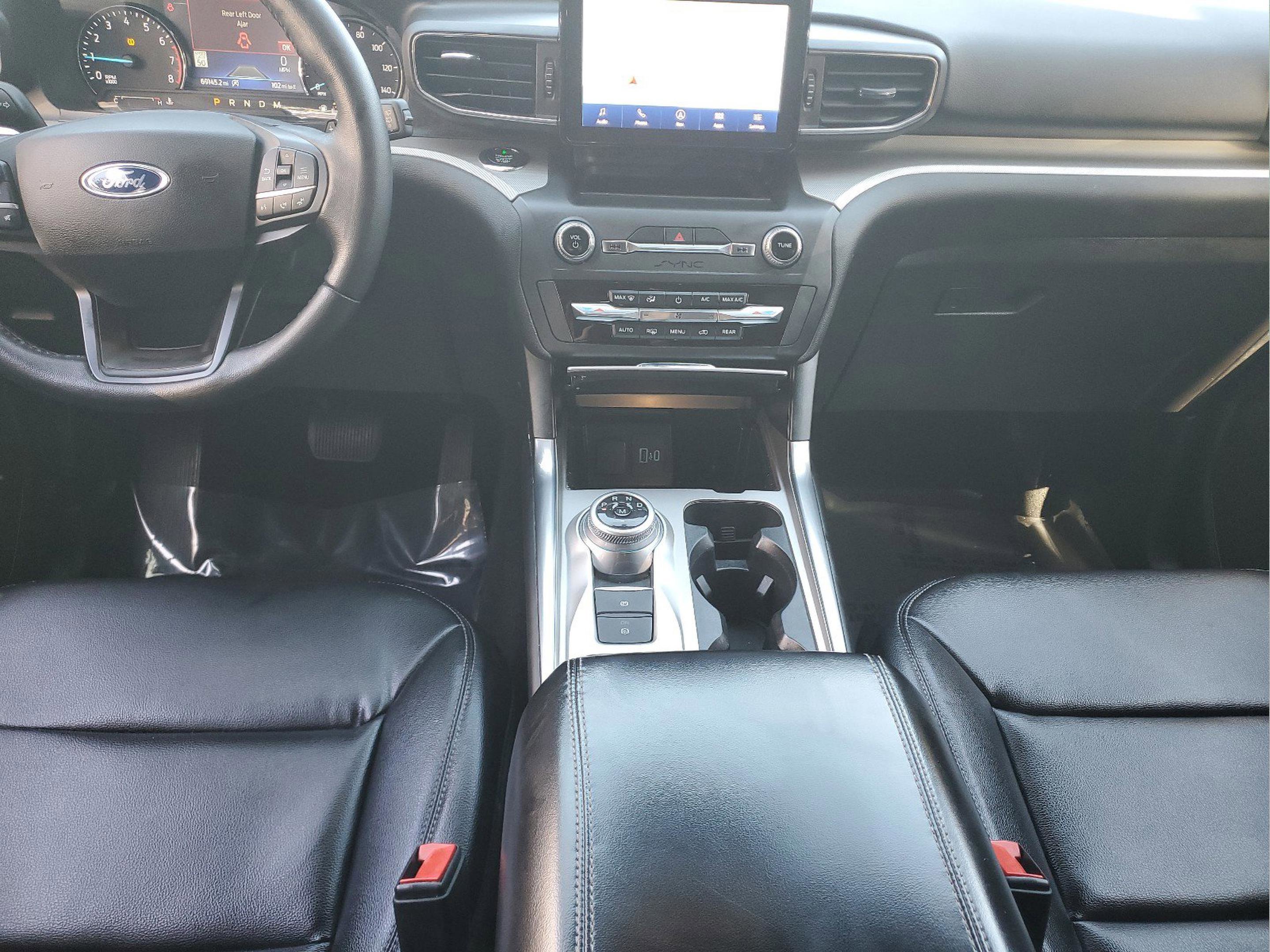 Used 2020 Ford Explorer XLT w/ Equipment Group 202A image 15