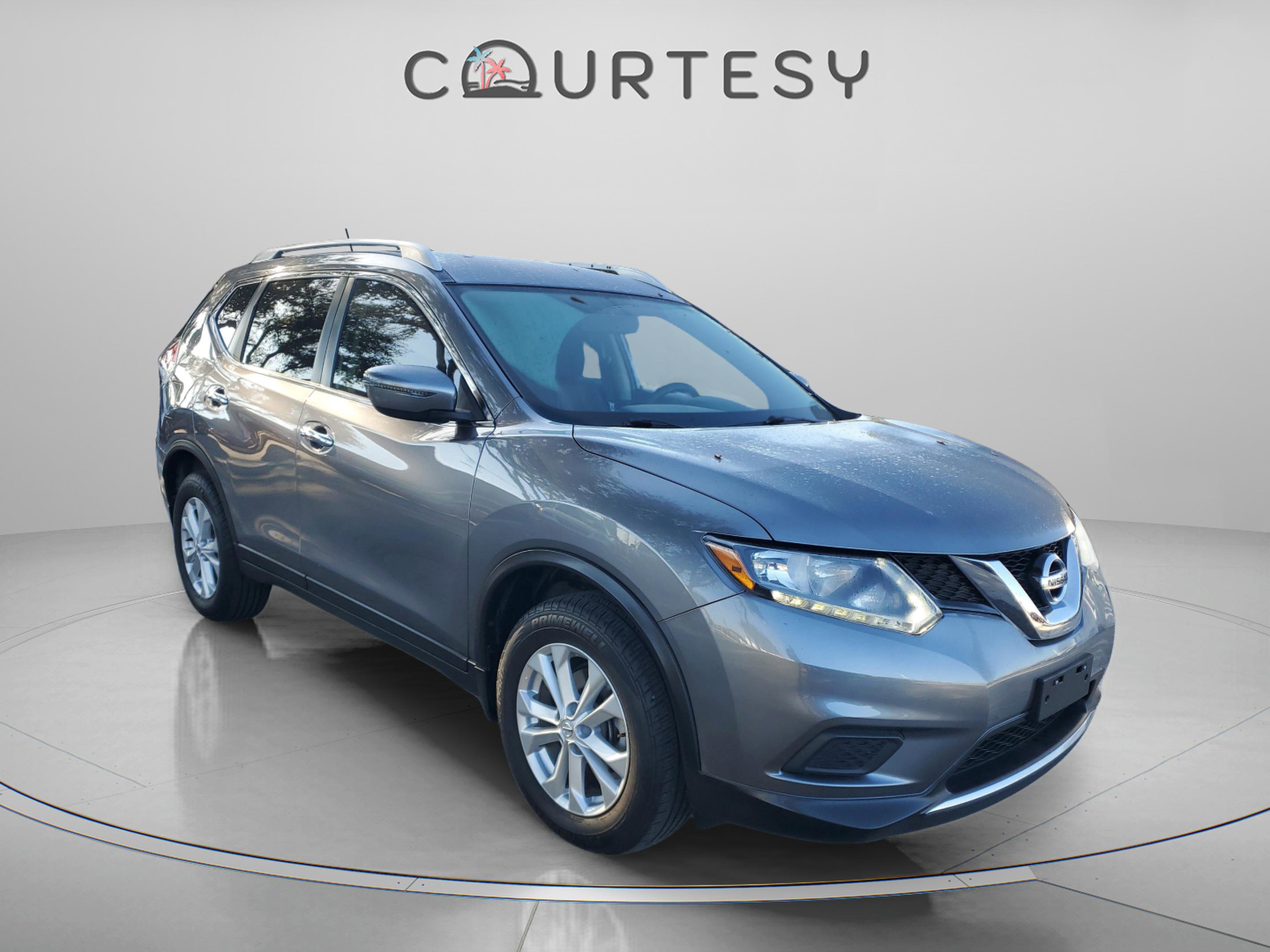Used 2016 Nissan Rogue SV image 5