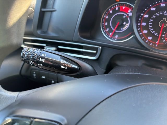 Used 2021 Hyundai Elantra SEL image 30