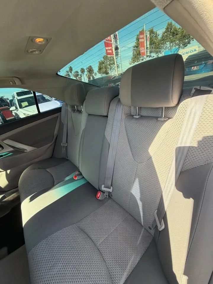 Used 2008 Toyota Camry SE FWD image 5