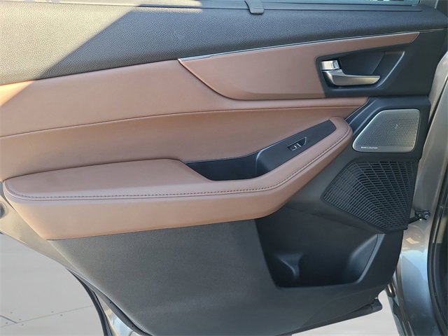 Used 2025 Acura MDX w/ Technology Package image 19